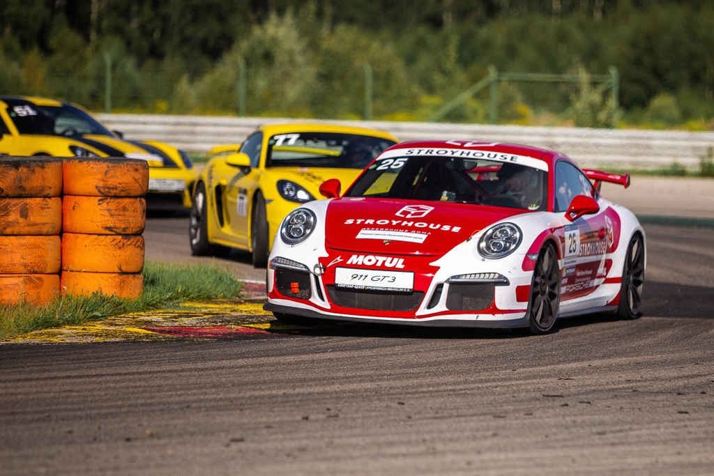 Соревнования спортивных Porsche пройдут на СБЕР Первый GT Cup